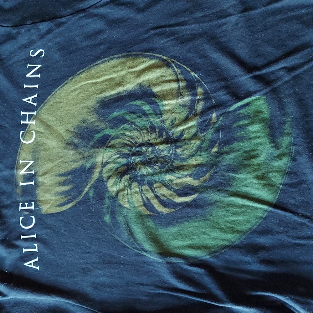 Alice In Chains Band Tshirt